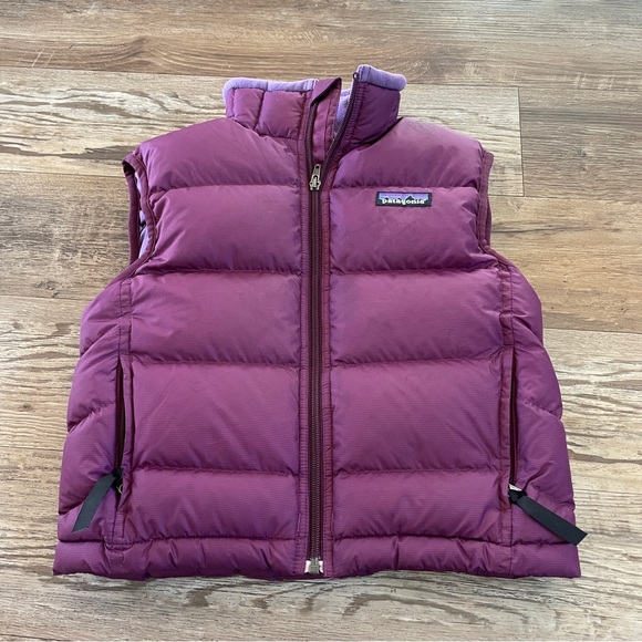 Patagonia purple kids goose down puffer winter vest 5/6 - Picture 1 of 8